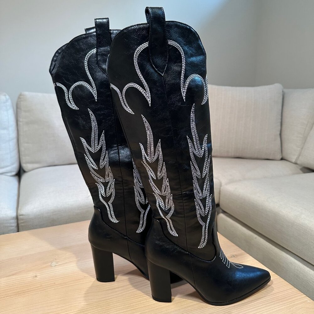 Cowboy Boots - Black & White (Women's Size 8) - Picture 3 of 7